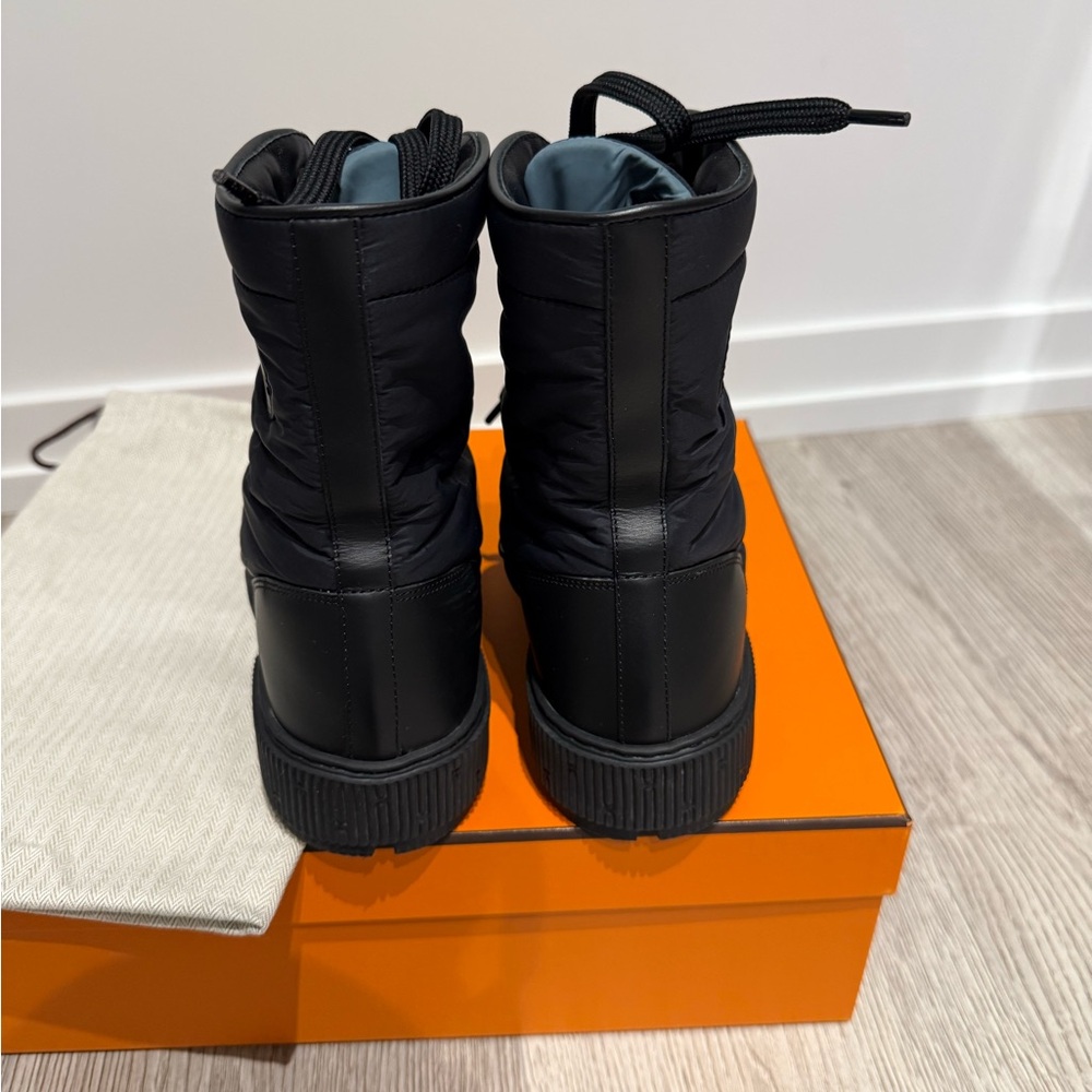Black High-Top Men's Boots - Picture 3 of 6